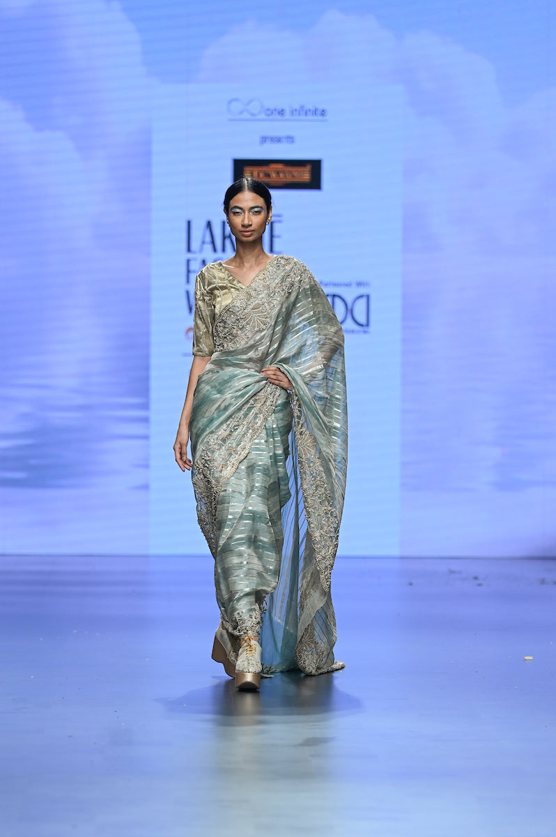 Pure silk tissue saree (7823)