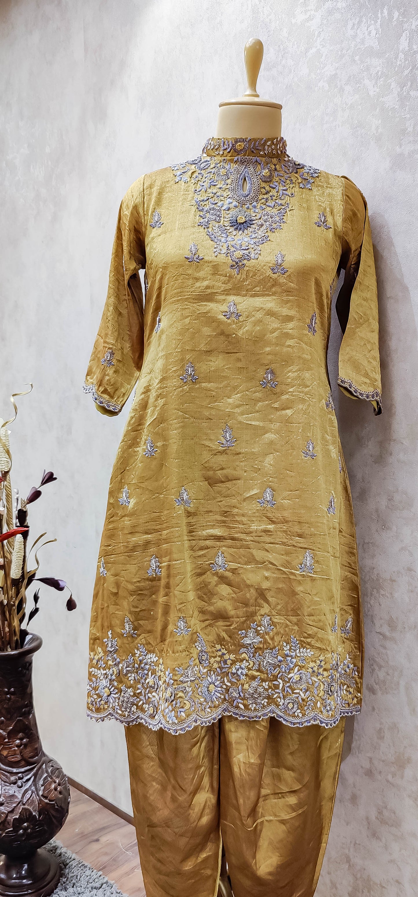 Pure Banarasi Tissue Kurta & Pant (No Dupatta)
