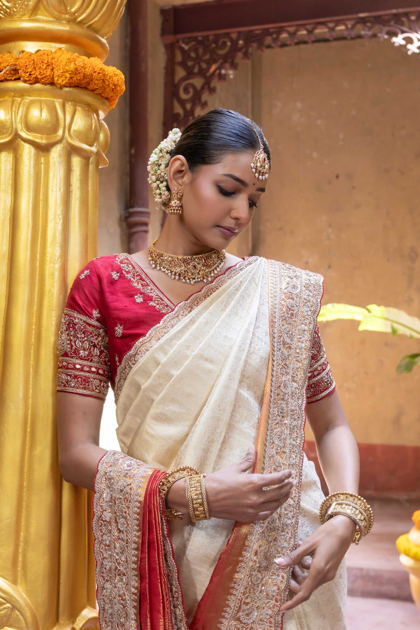 CONTEMPORARY KANJIVARAM IN VINTAGE IVORY HUE