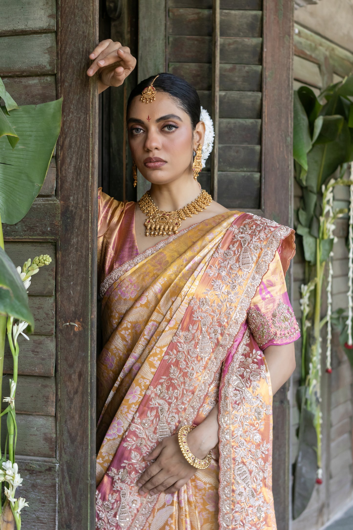 HERITAGE GOLD AND PINK EMBROIDERED PURE KANJIVARAM SAREE