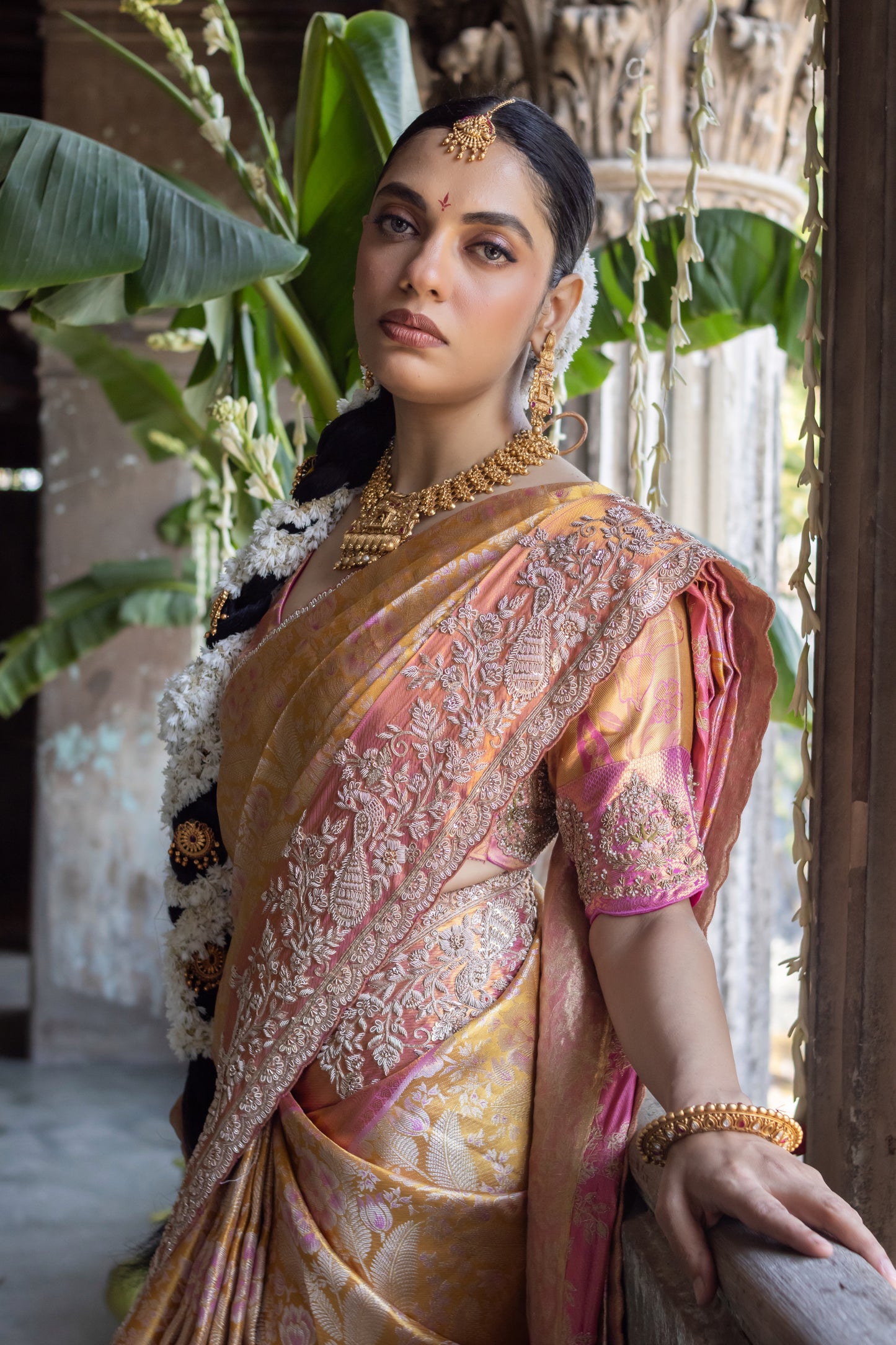 HERITAGE GOLD AND PINK EMBROIDERED PURE KANJIVARAM SAREE