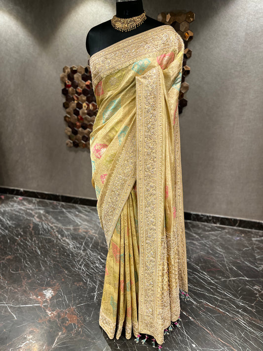 CHITRABHARANA