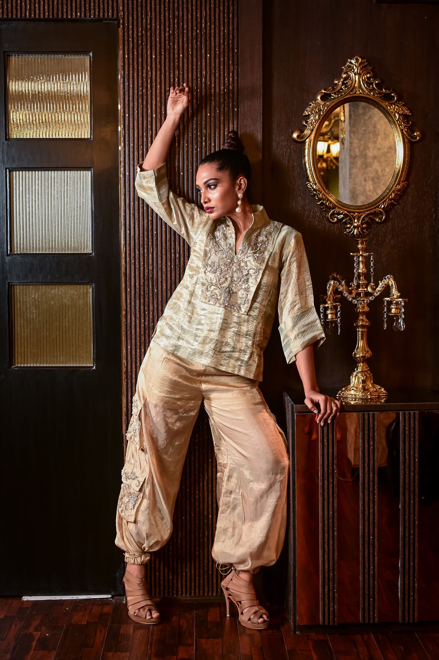 A BROCADE TOP PAIRED WITH TISSUE CARGO PANTS GS2050