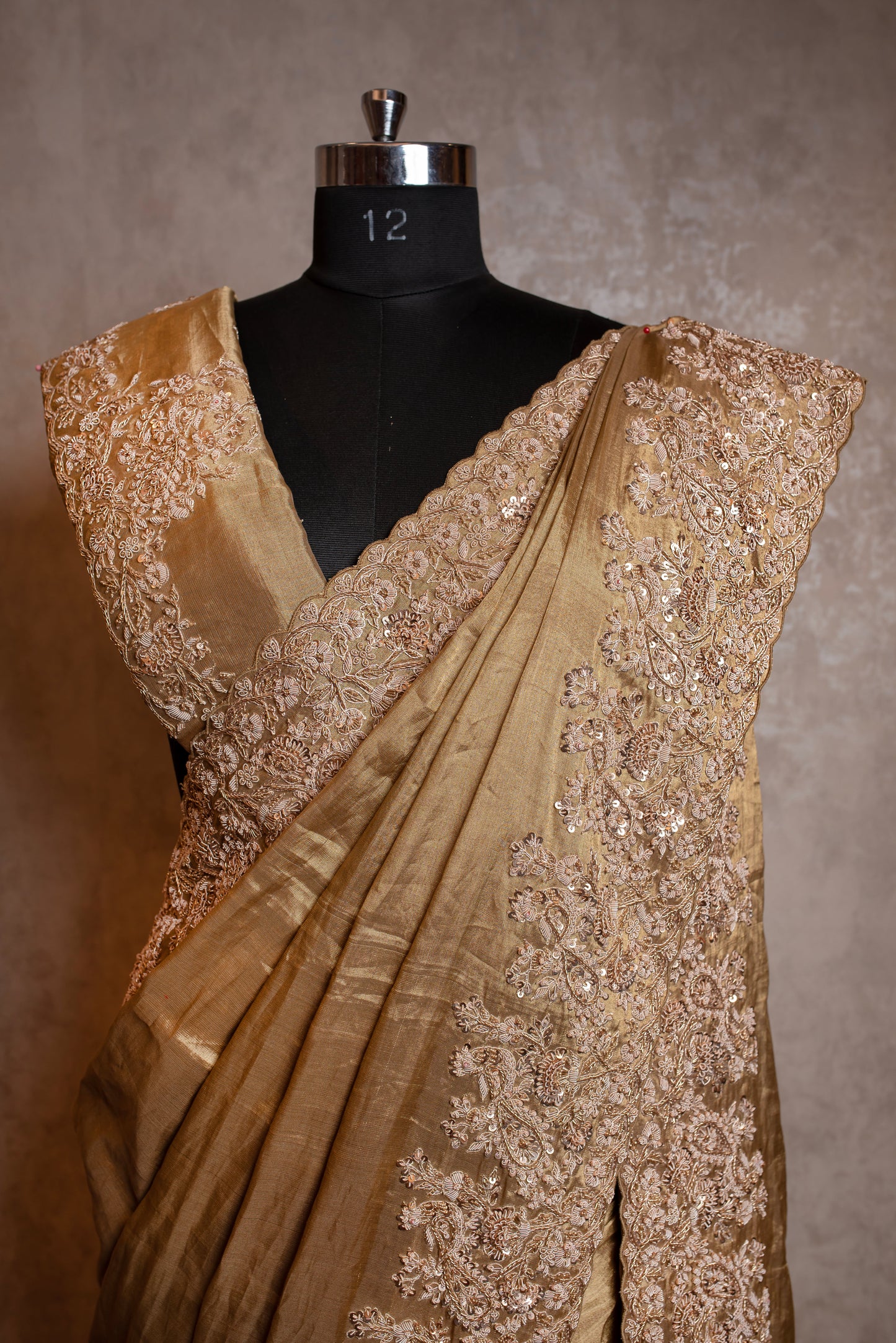 A PURE GOLD TISSUE SAREE 8094