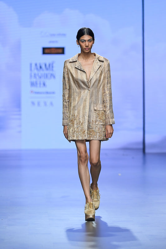 Short lengthed brocade coat, shorts & bustier (GS2053)