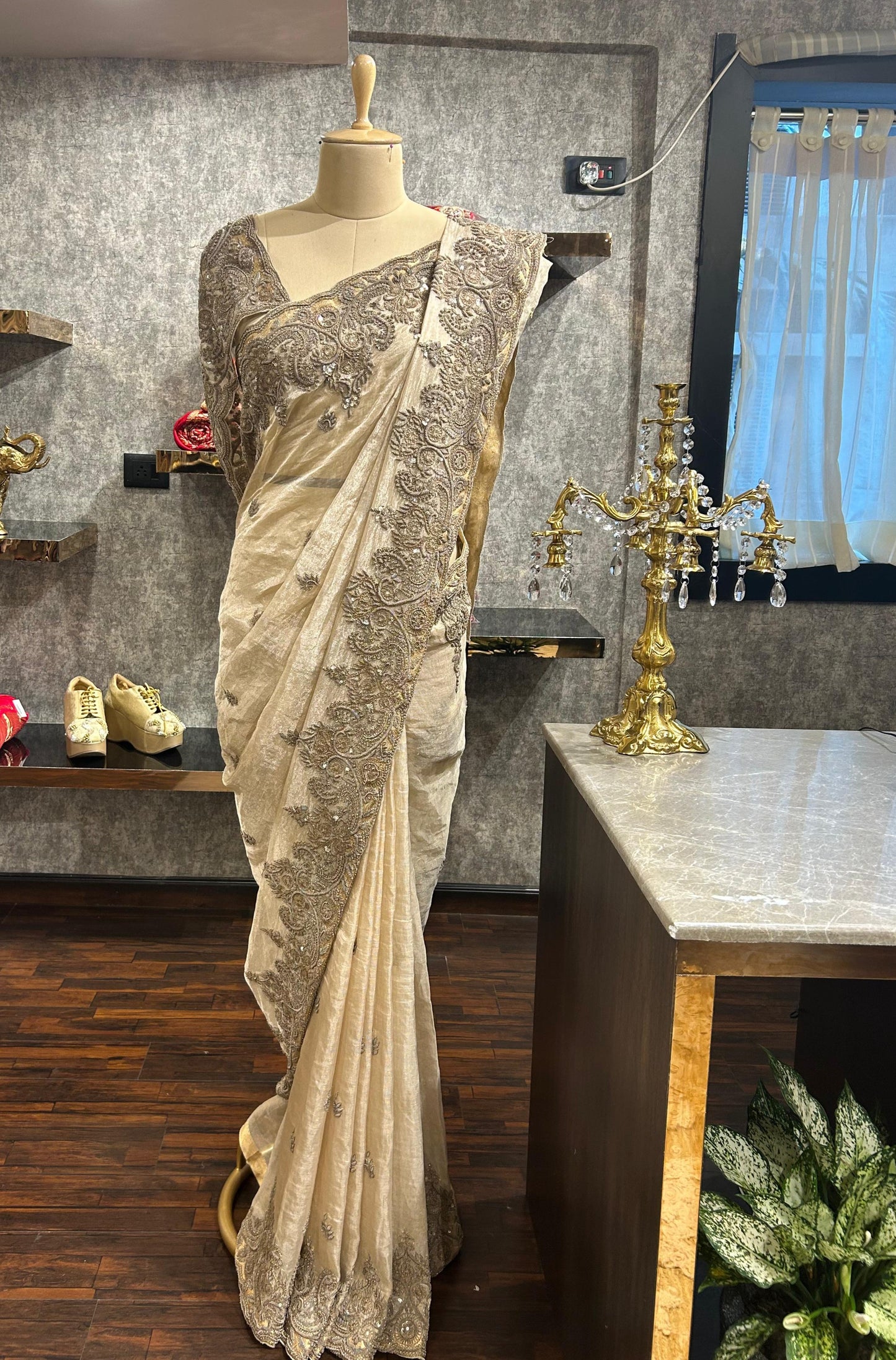 A PURE TISSUE HAND EMBROIDERED SAREE 8017A