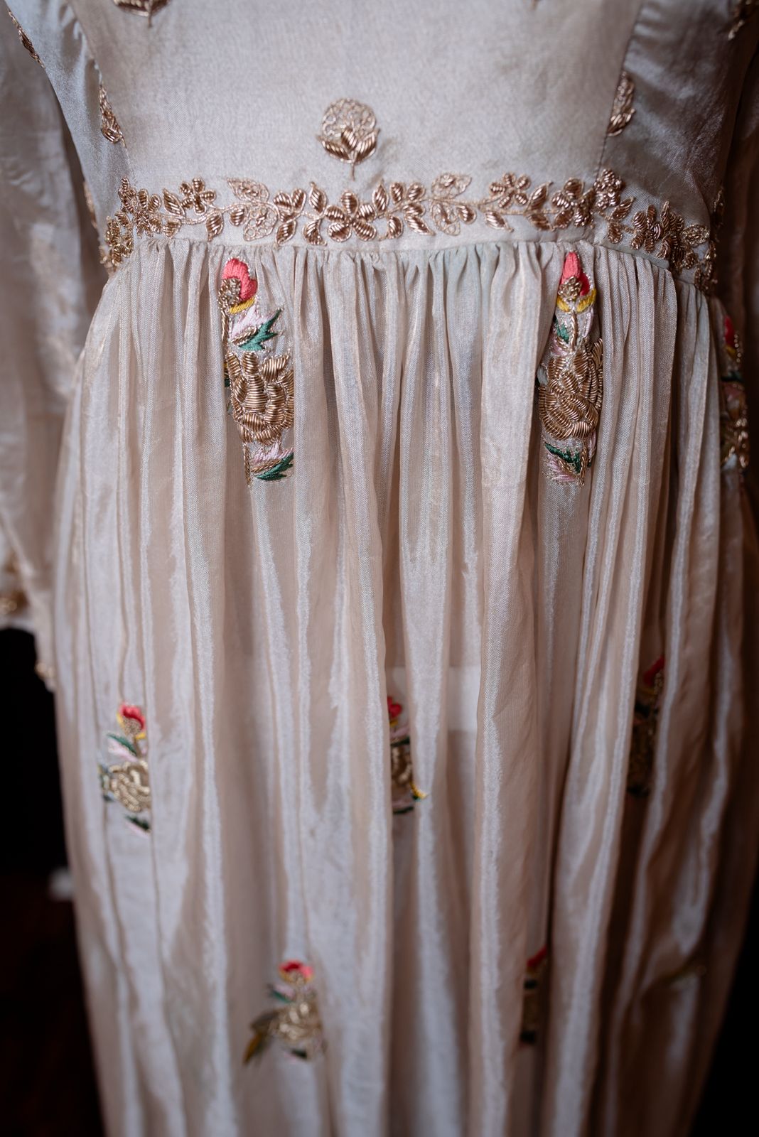 OFF WHITE EMBROIDERED A LINE KURTA GS2090