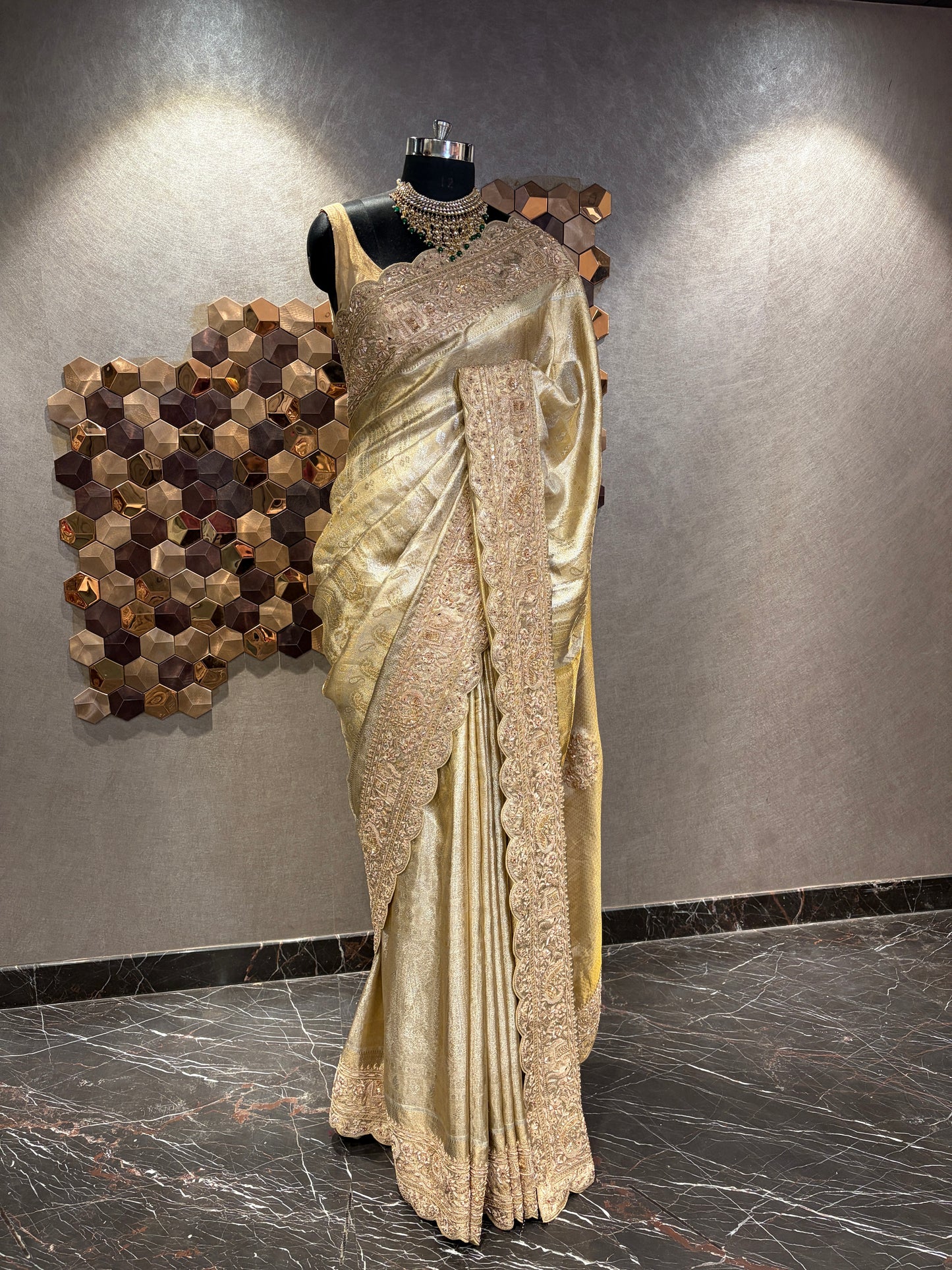 MUKTA HEMA PRABHA