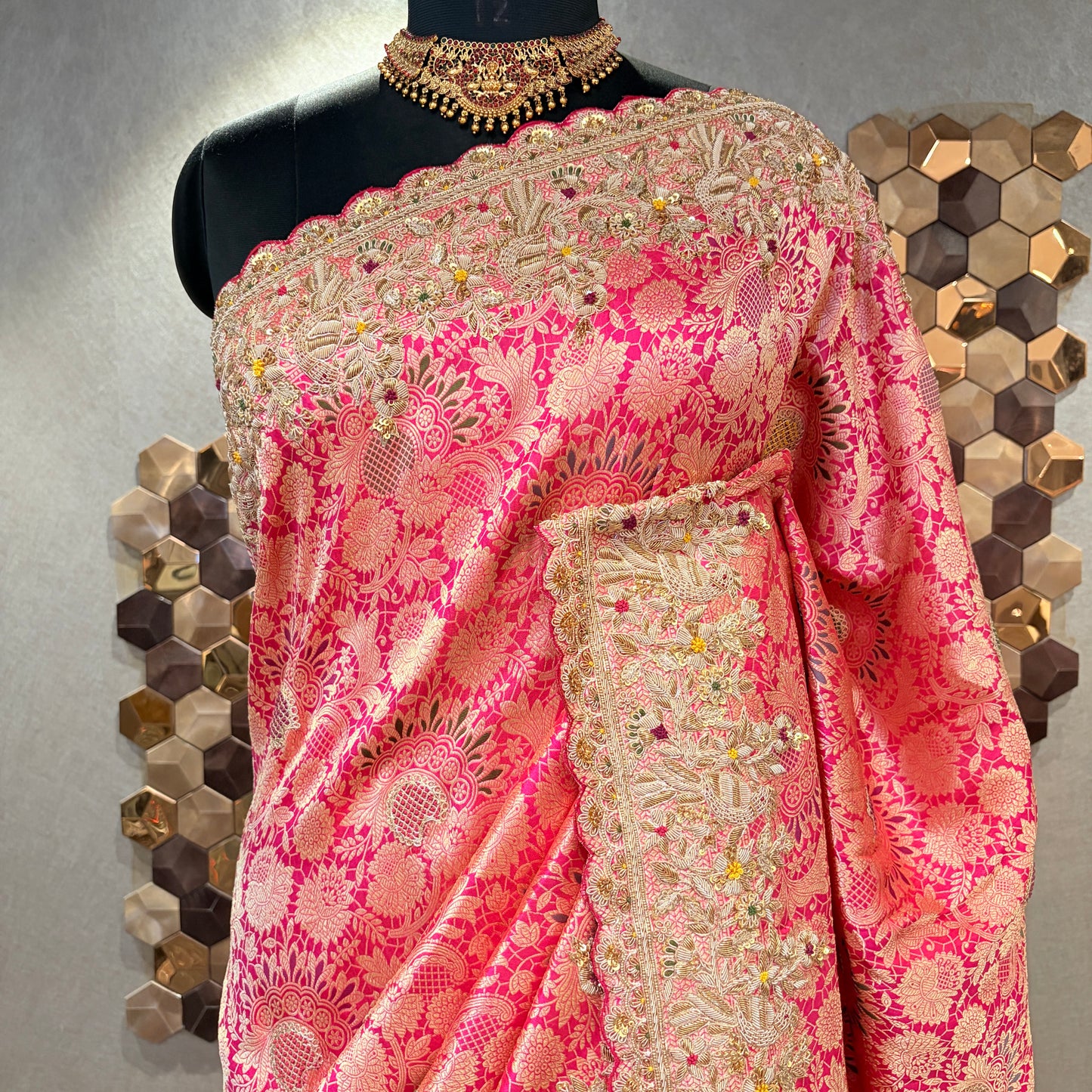 MRINALINI SAREE