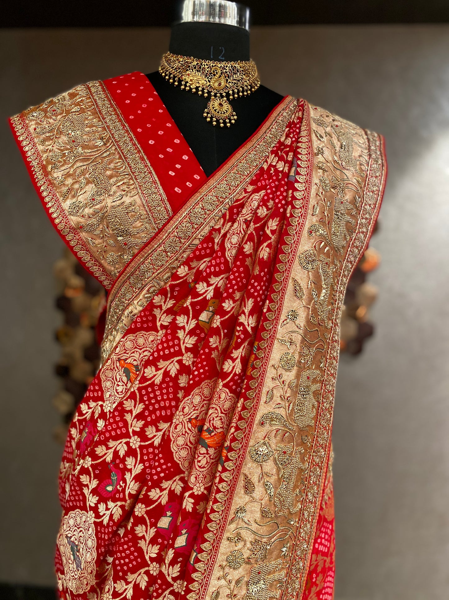HANDWOVEN RED BANDHANI SAREE