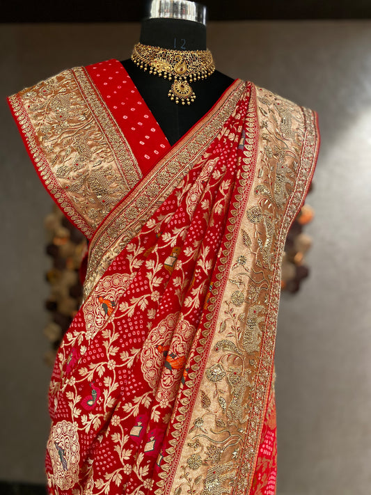 HANDWOVEN RED BANDHANI SAREE
