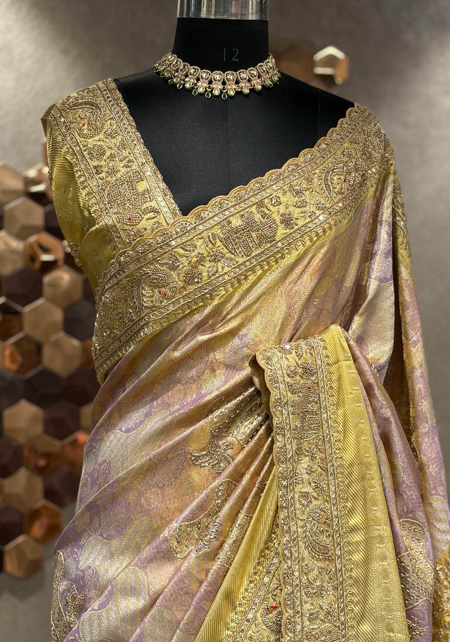 AMRITALAVANYA