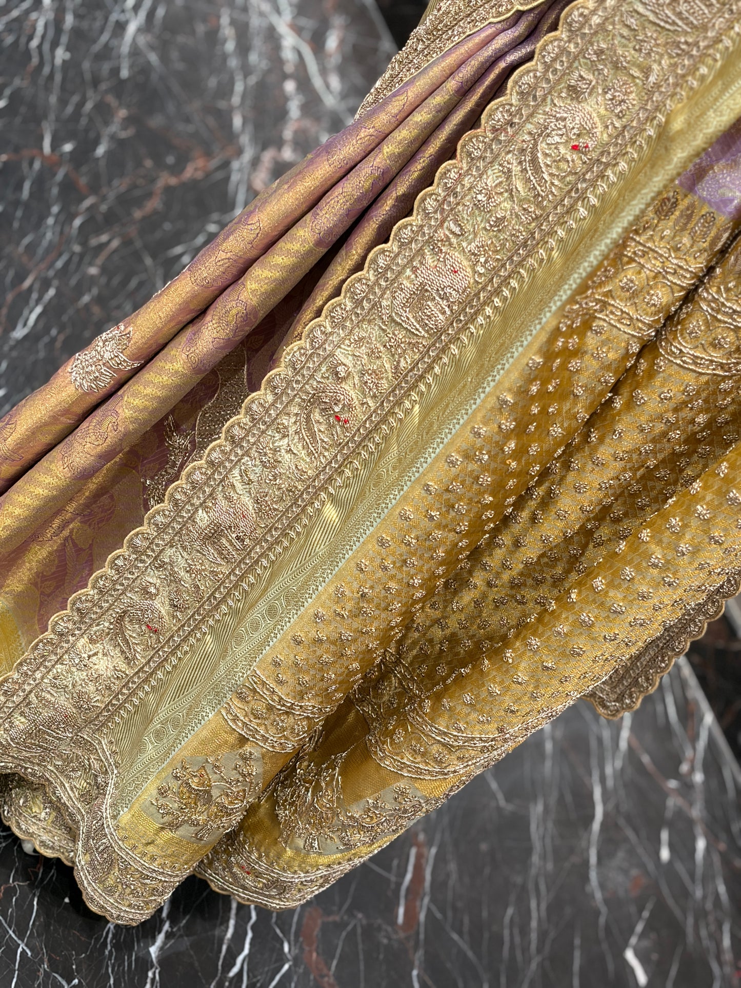 AMRITALAVANYA