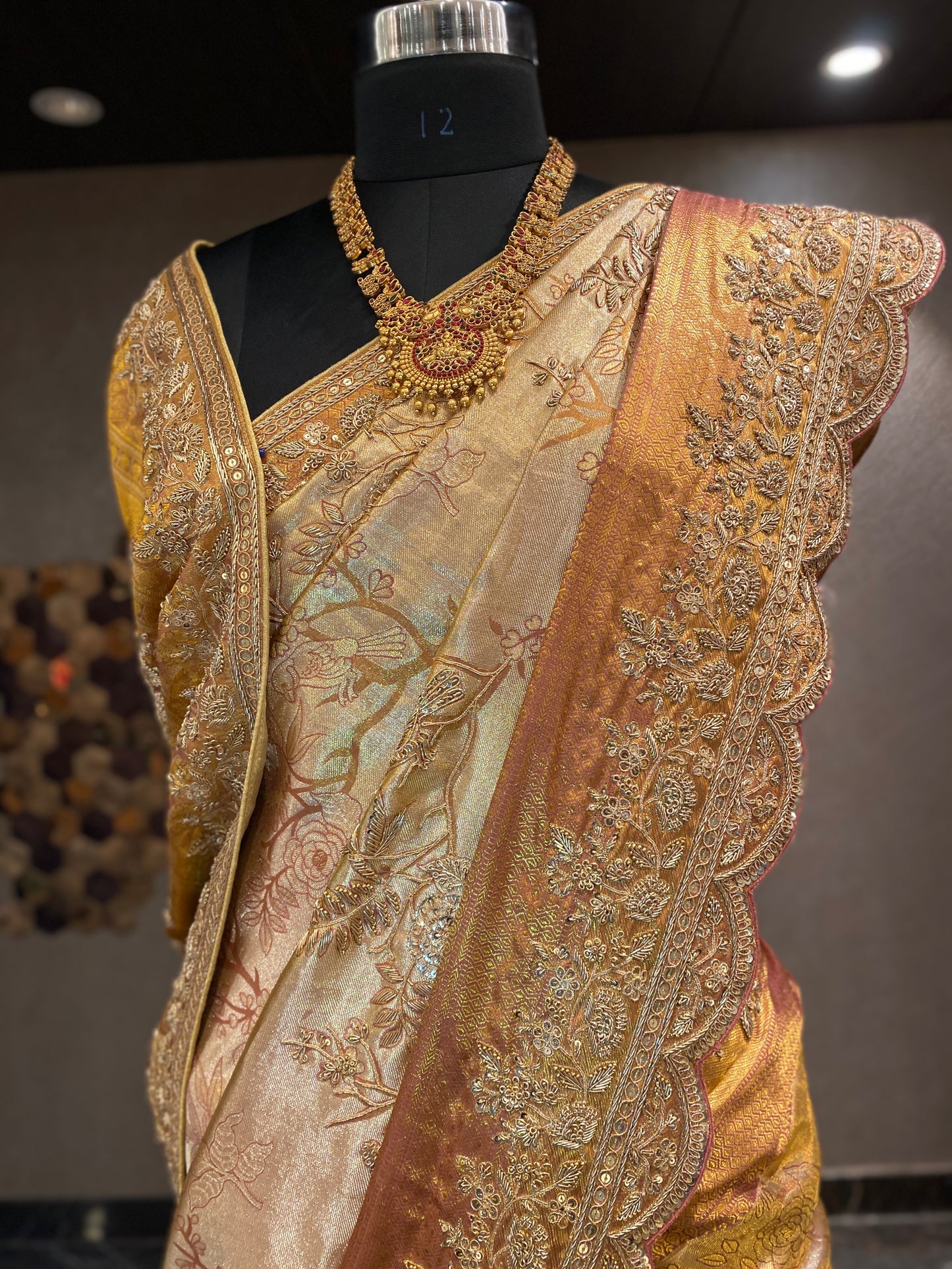 TIMELESS ELEGANCE: EMBELLISHED KANJIVARAM SILK SAREE