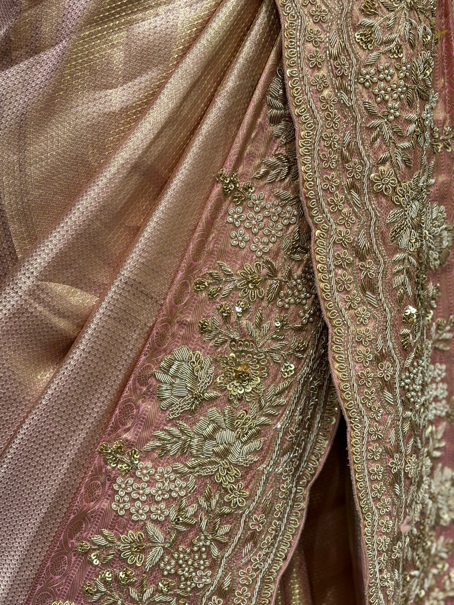 HEMAVARNIKA