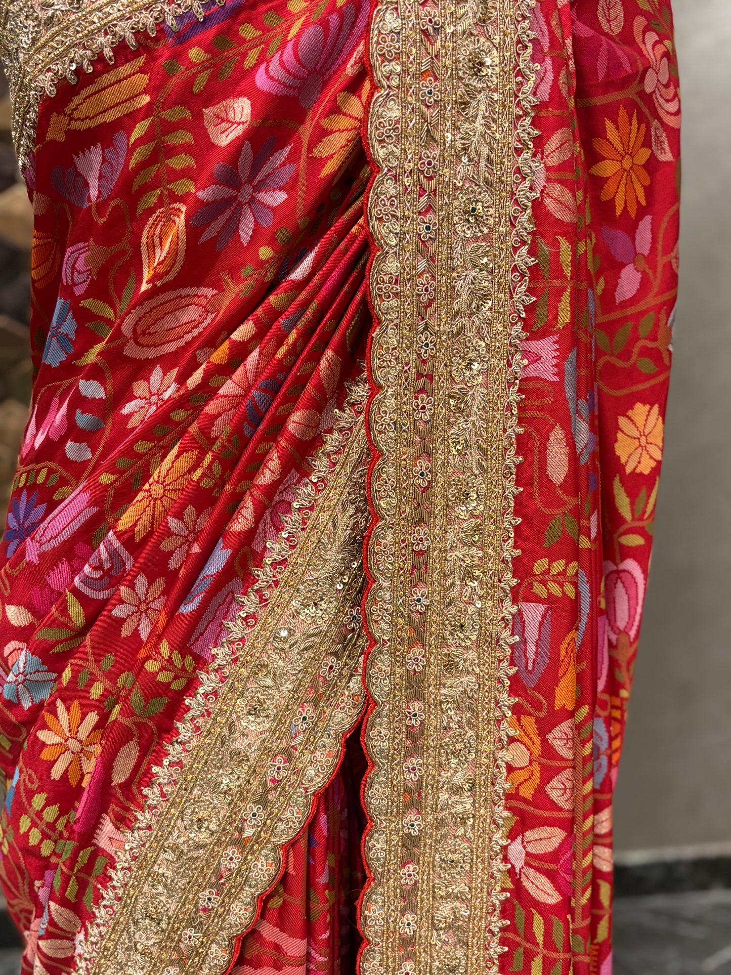 RAKTAKUSUMASRI REAL ZARI