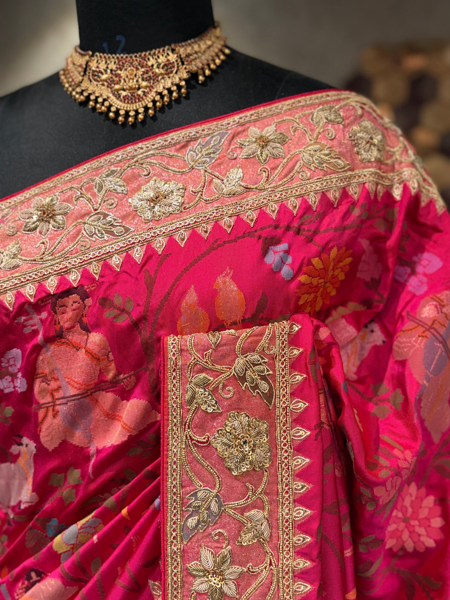 LALITAVANIKA REAL ZARI