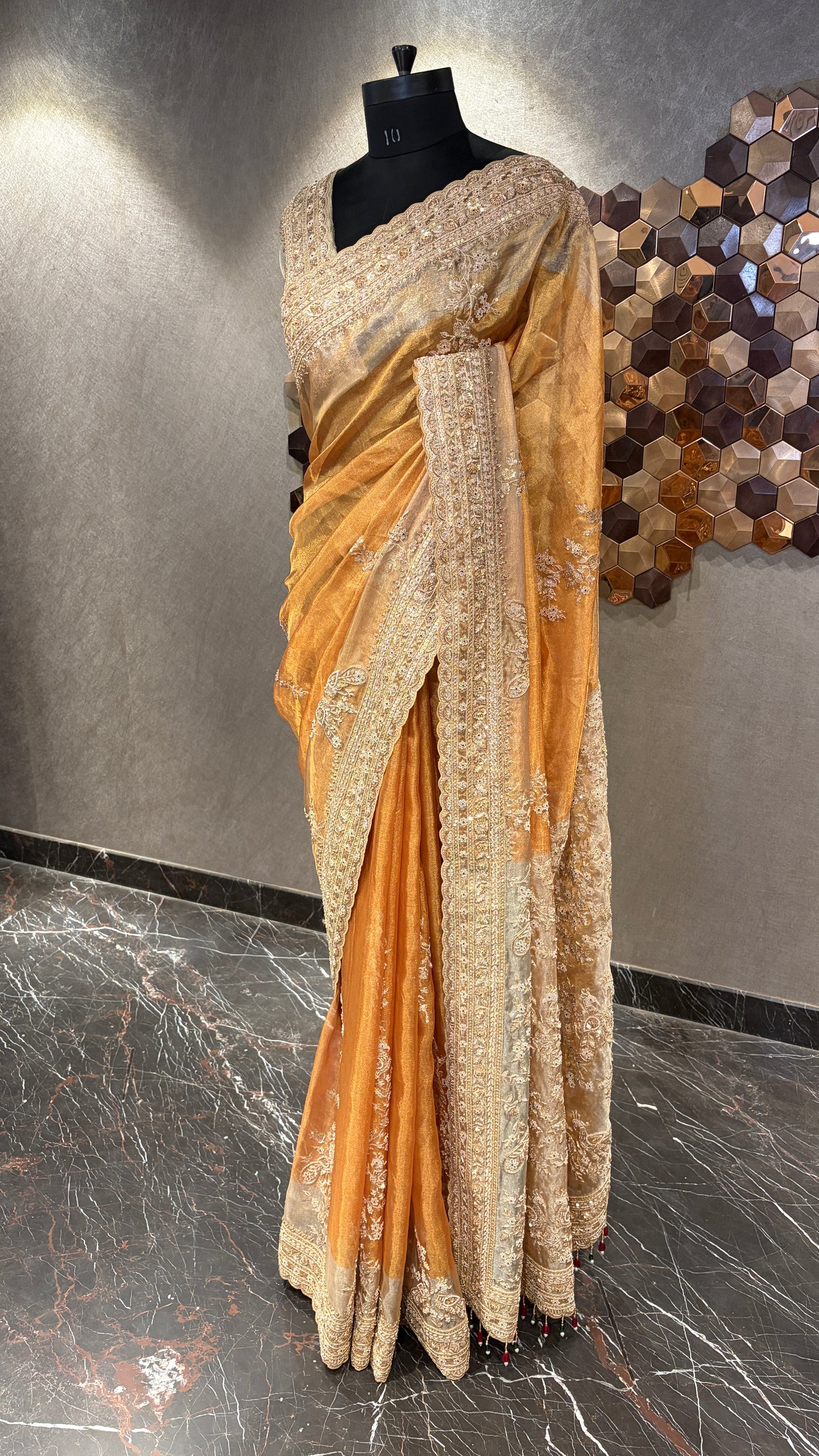 SVARNALAHARI KANCHI-TISSUE