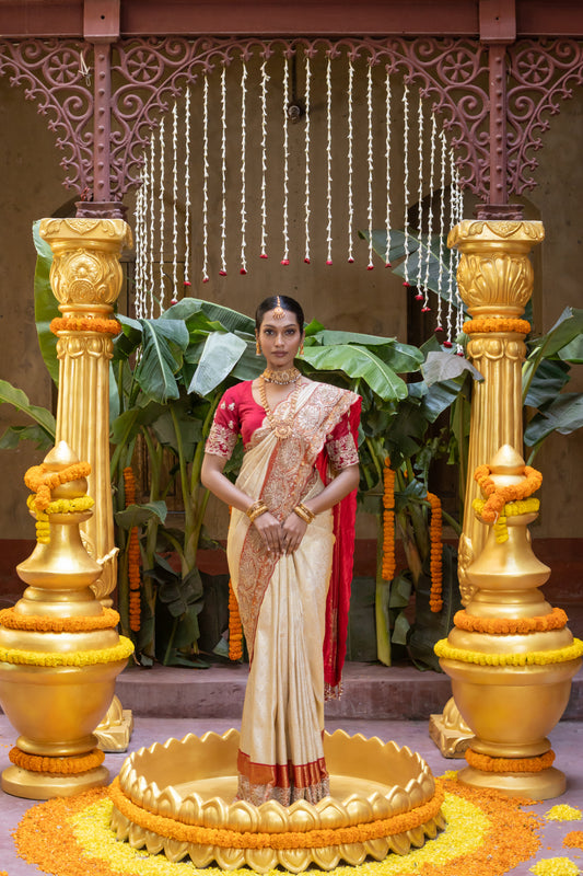 CLASSIC HANDEMBROIDERED PURE KANJIVARAM SAREE