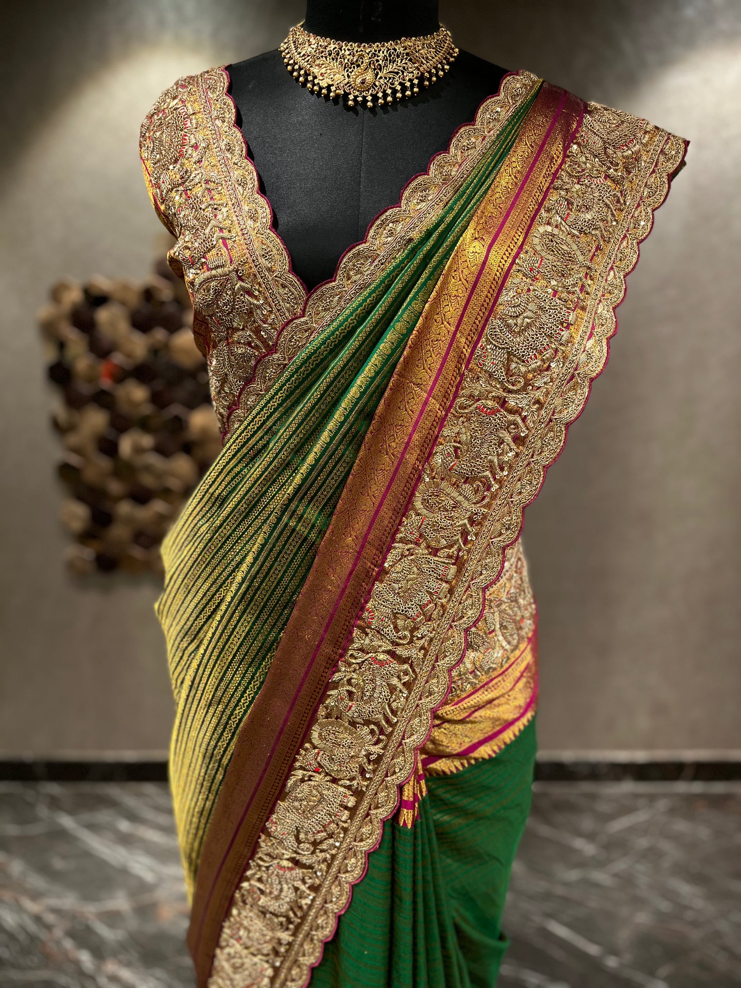 HARITARUNIKA