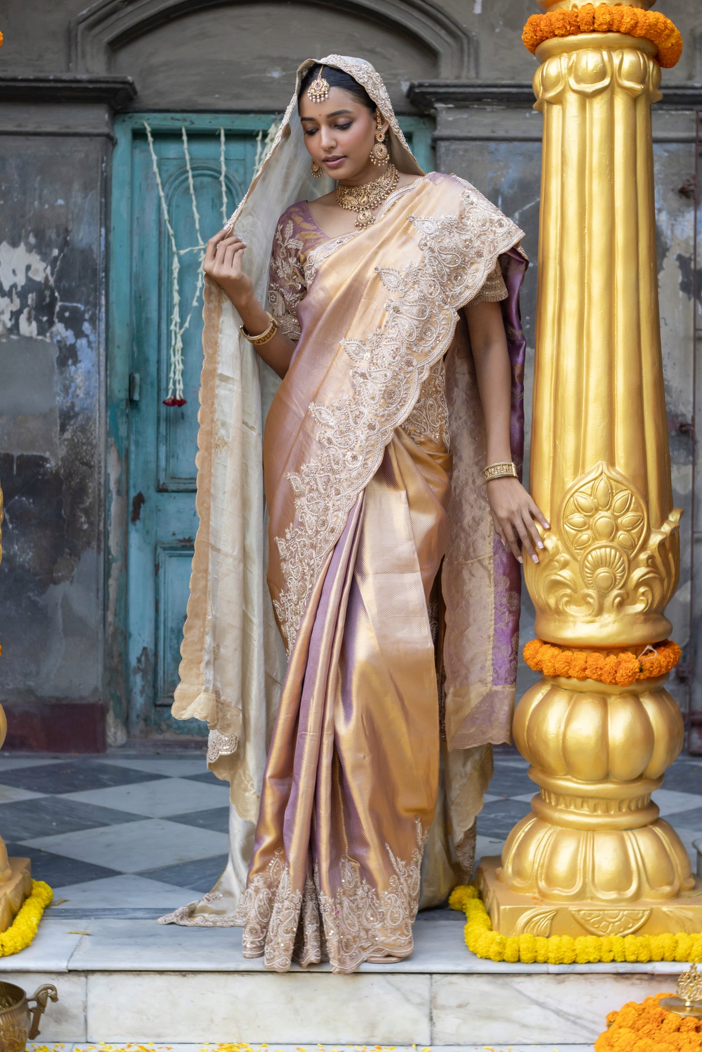 GRACEFUL GOLD- LAVENDER EMBROIDERED KANJIVARAM SAREE