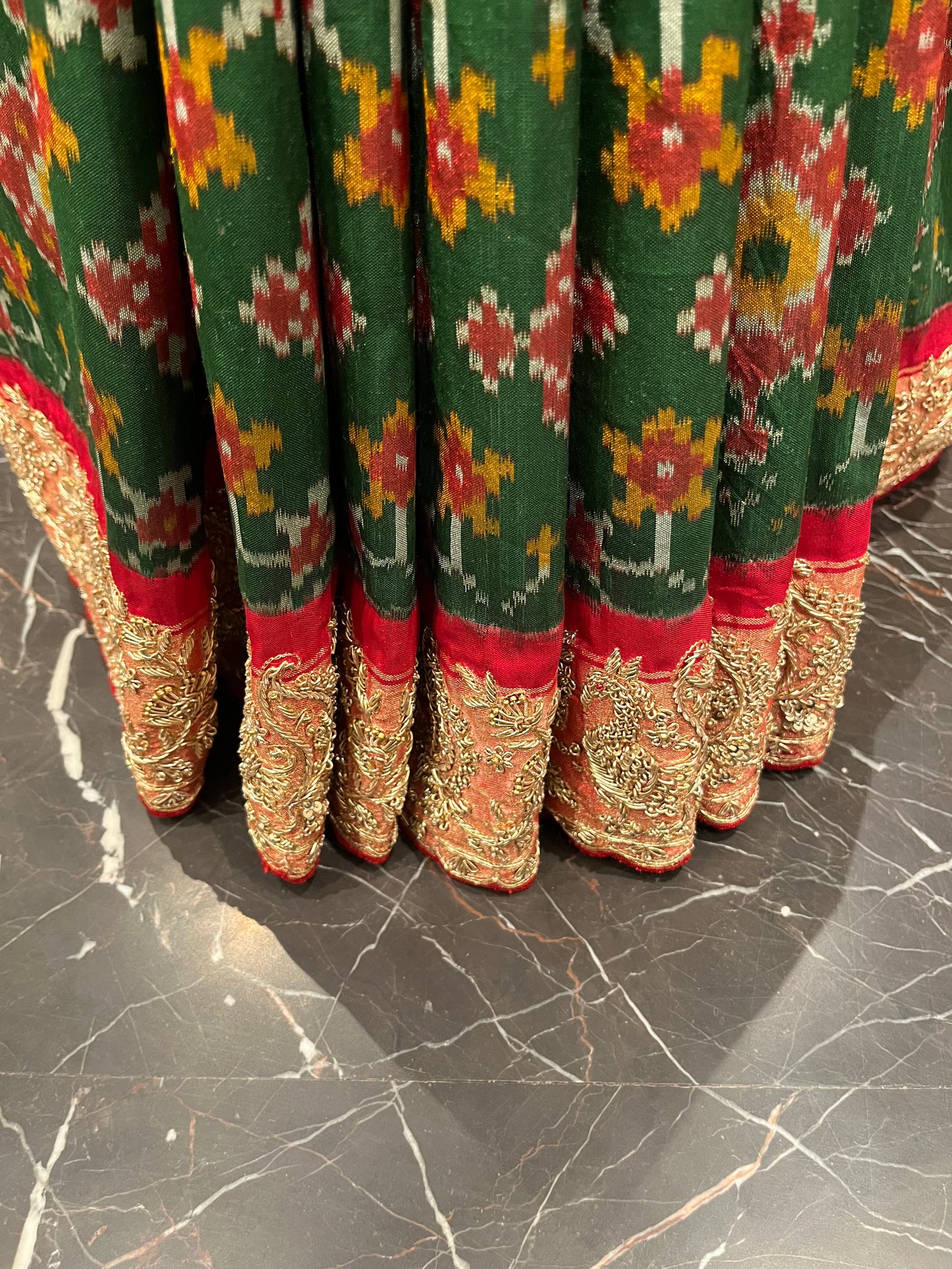 SYAMOLOHITA