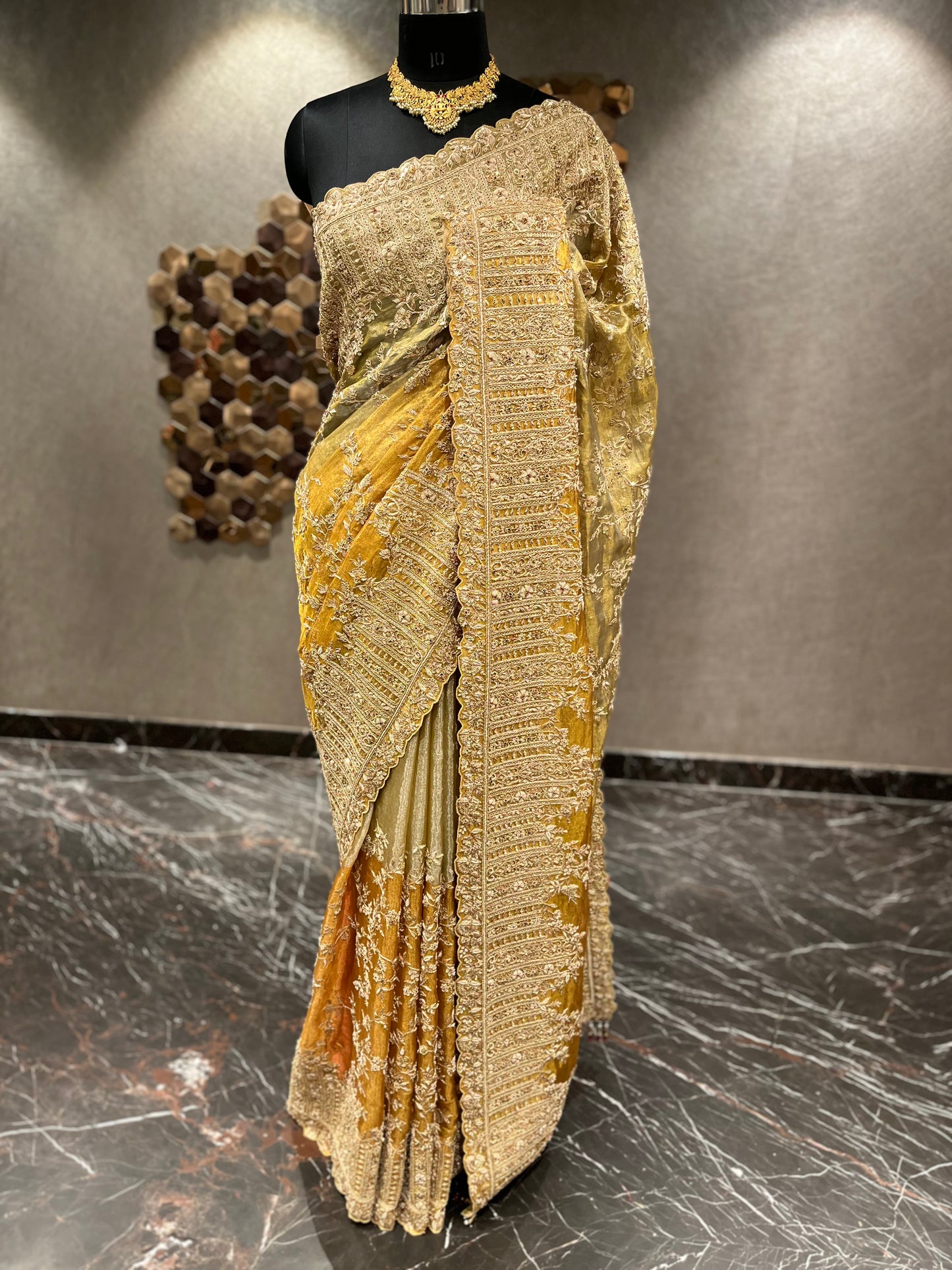 KANAKA BHUSITA KANCHI TISSUE