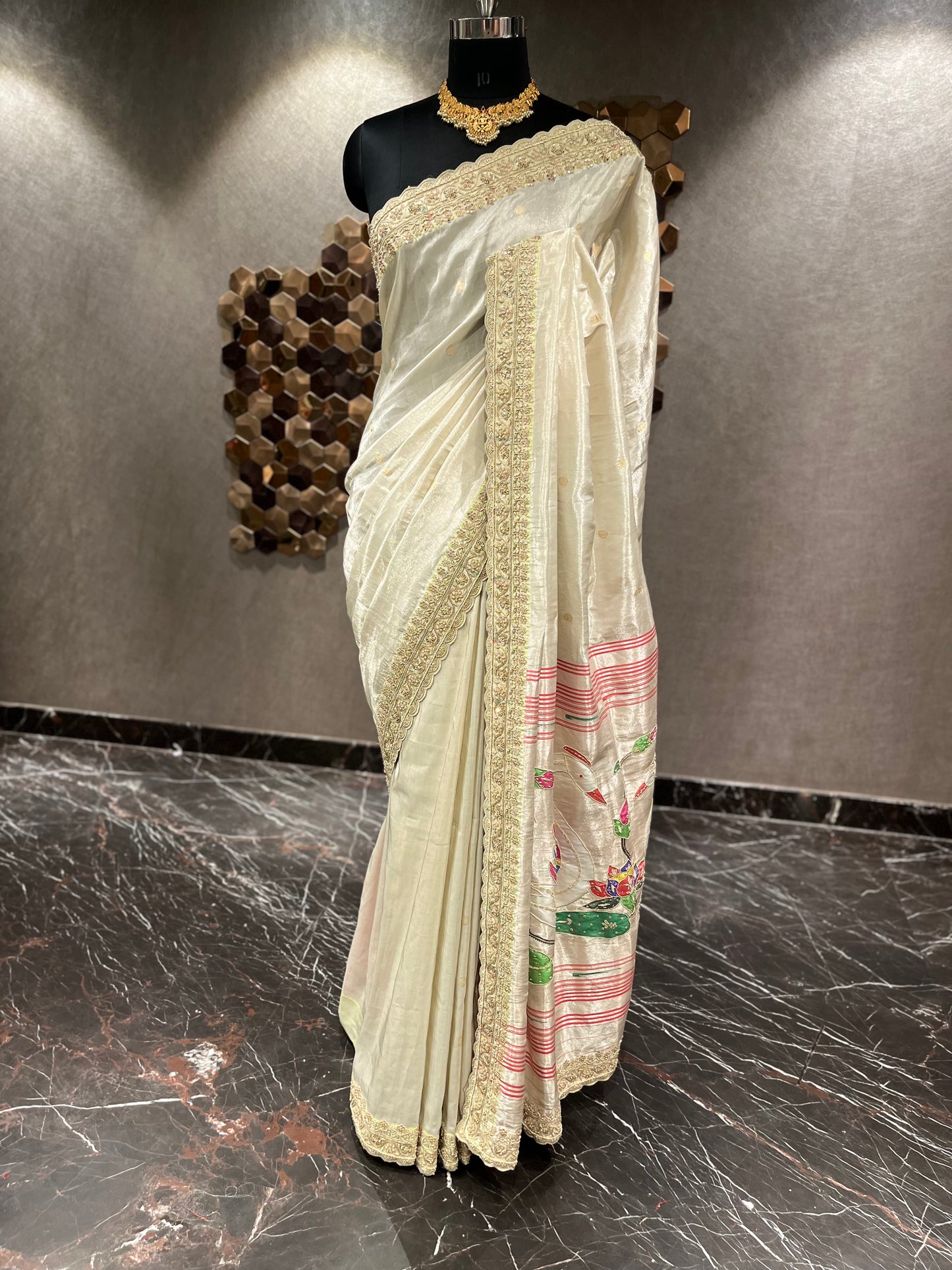 SAROJAHASMI