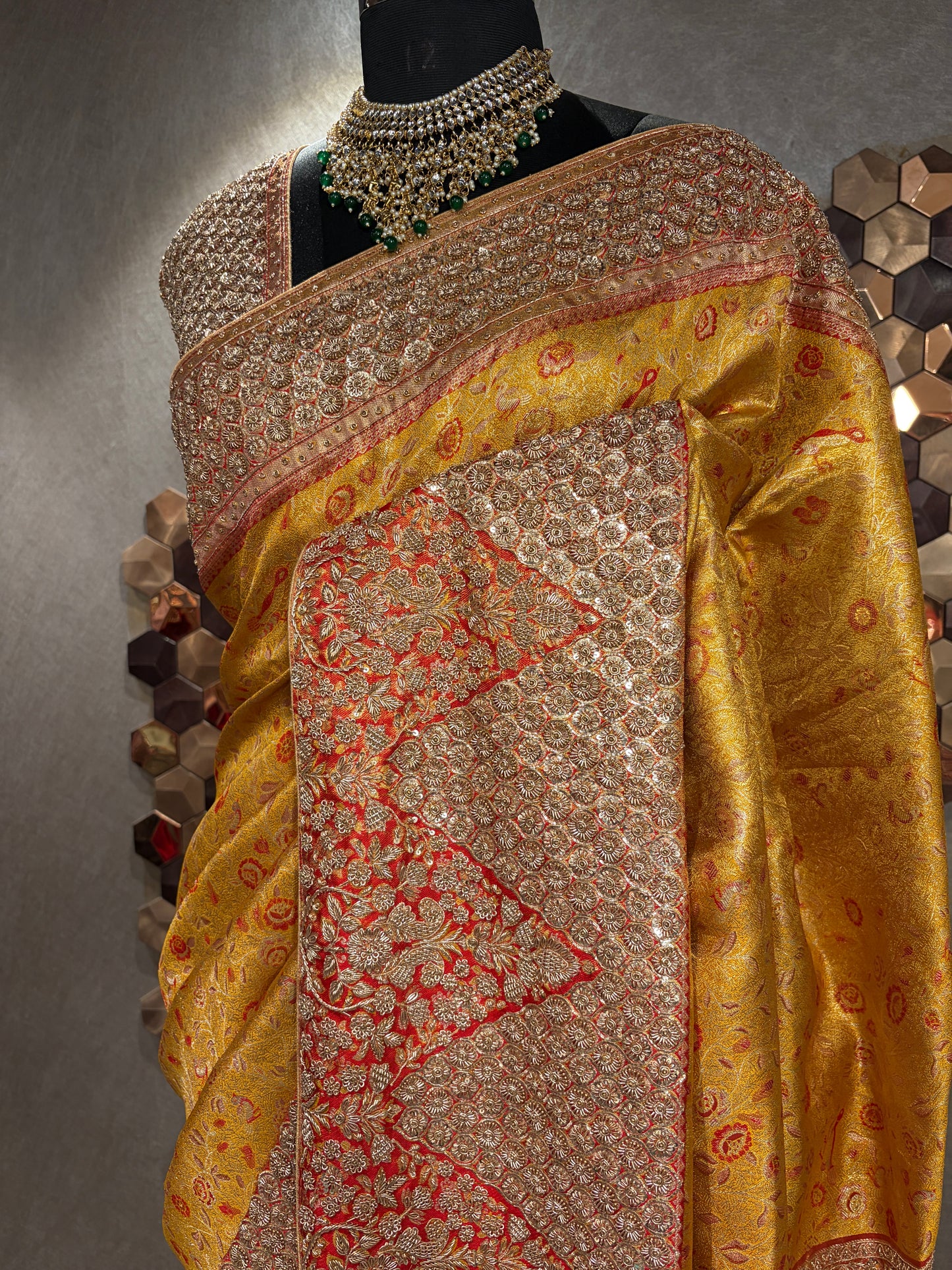 RAKTAKANCHANA PATTU SAREE