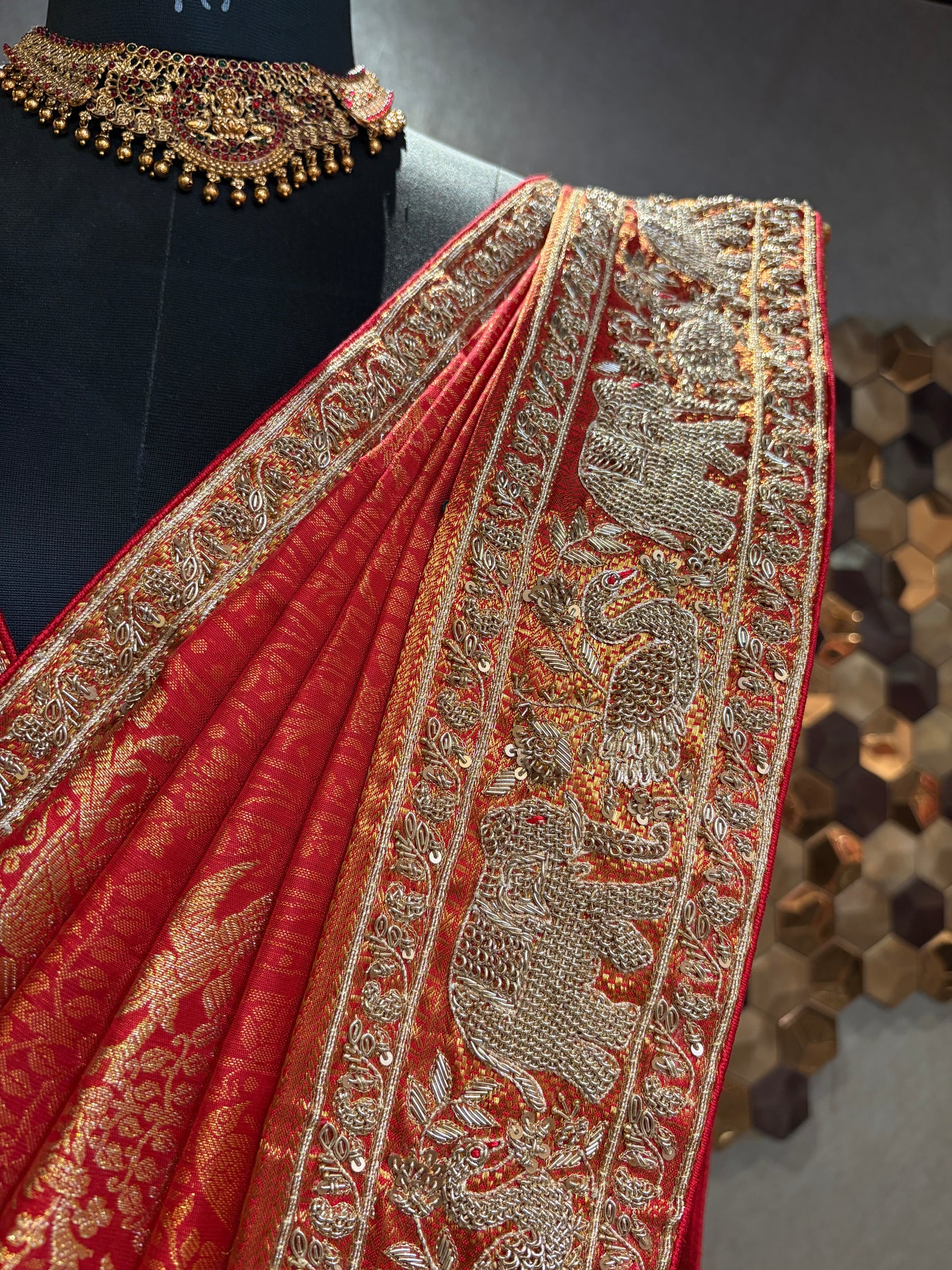 RAKTAGAJASRI SAREE